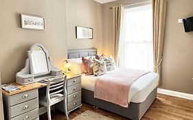 Devon House Guest House